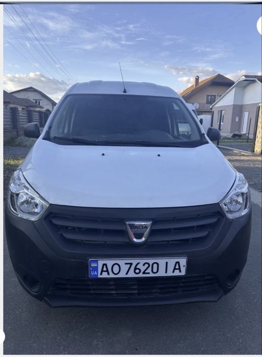 Рено Докер Dacia Doker renault dokker 2018 року випуску вантажний зручний автомобіль
