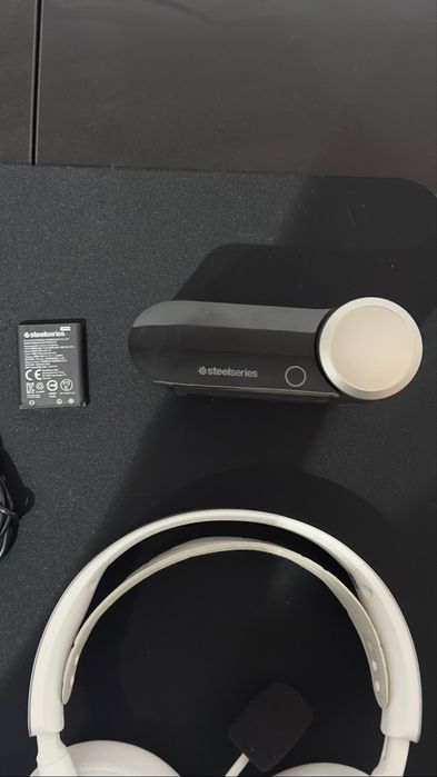 SteelSeries Arctis Nova Pro Wireless - Como novo, com garantia