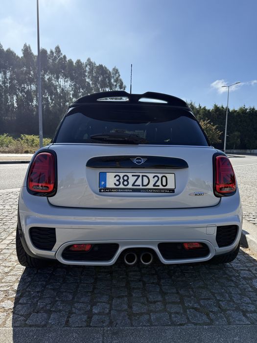 Mini John Cooper Works529847983360583685
