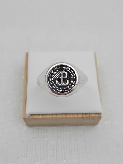 Pierścionek srebrny 5,04g  925