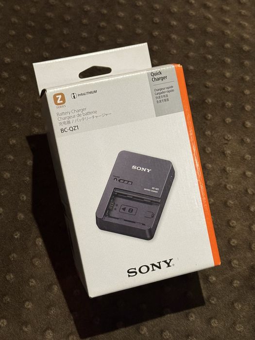Carregador Sony BC-QZ1 (Baterias NP-FZ100)