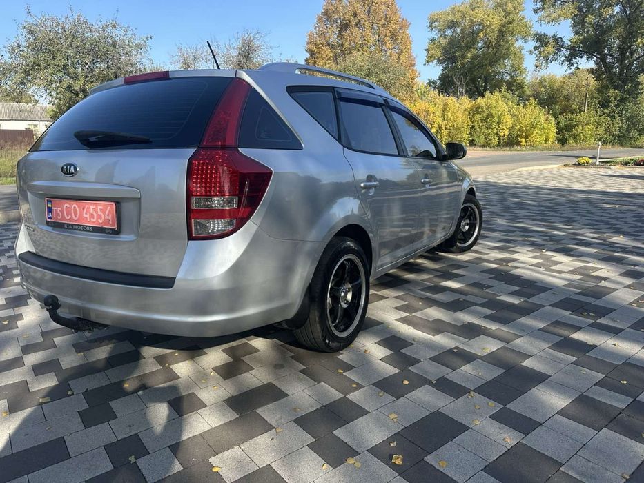 легковий автомобіль