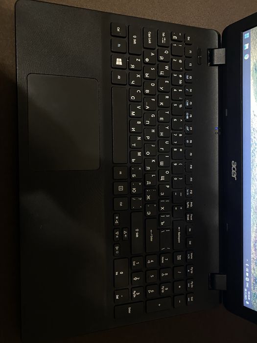 Продам ноутбук Acer в гарному стані! Все працює!