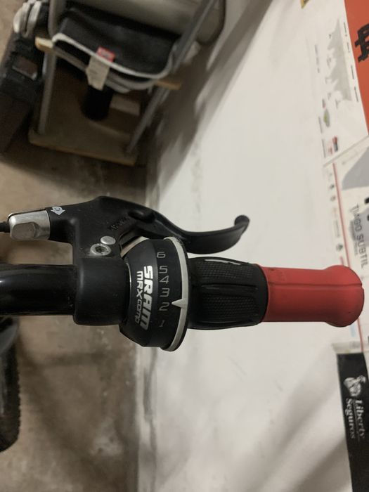 Bicicleta Btwin Rockrider 300
