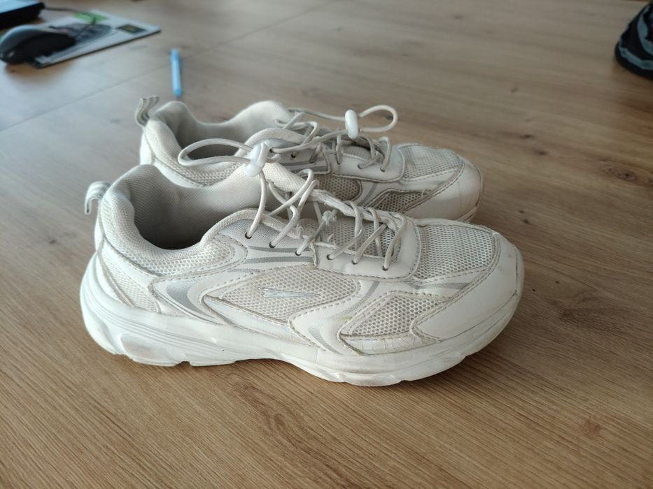 Buty adidas sprandi CCC rozmiar 35