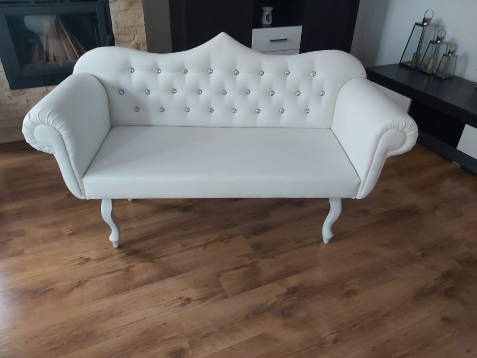 Ławeczka w stylu ludwik