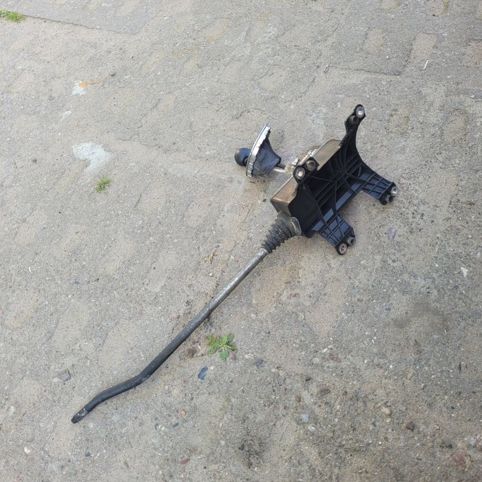 Lewarek wybierak zmiany biegów opel Corsa D 1.3CDTI 2008r