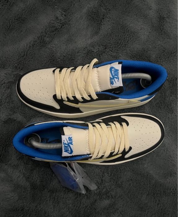 Air Jordan 1 Travis Scott X Fragment 42