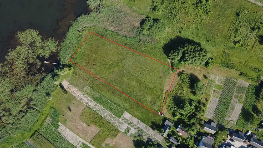 Ділянка 30 сот. Прямий вихід до озера