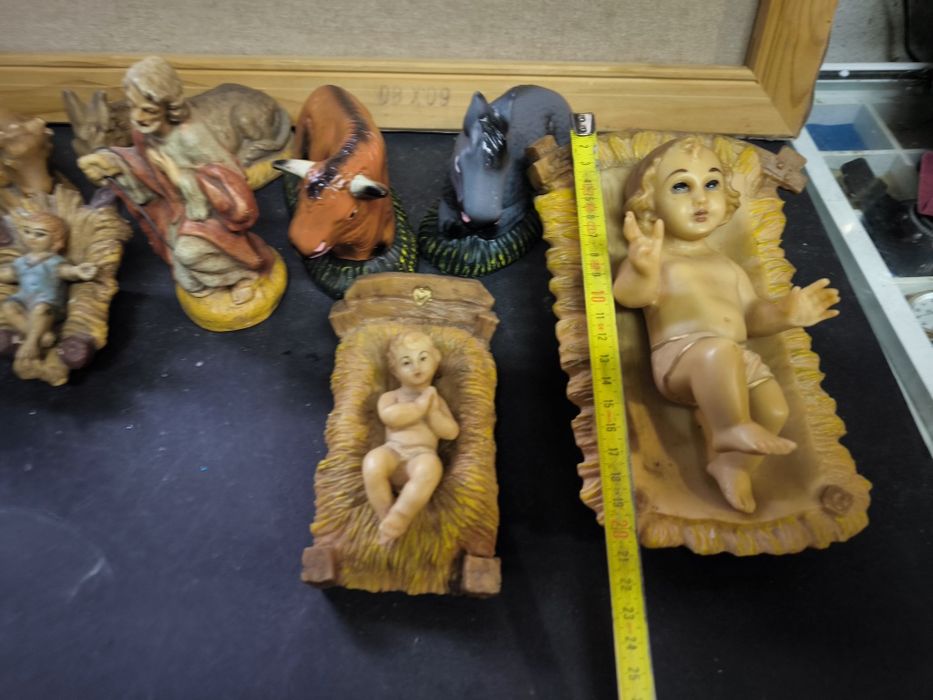 Figuras de presépio diversas 9ud