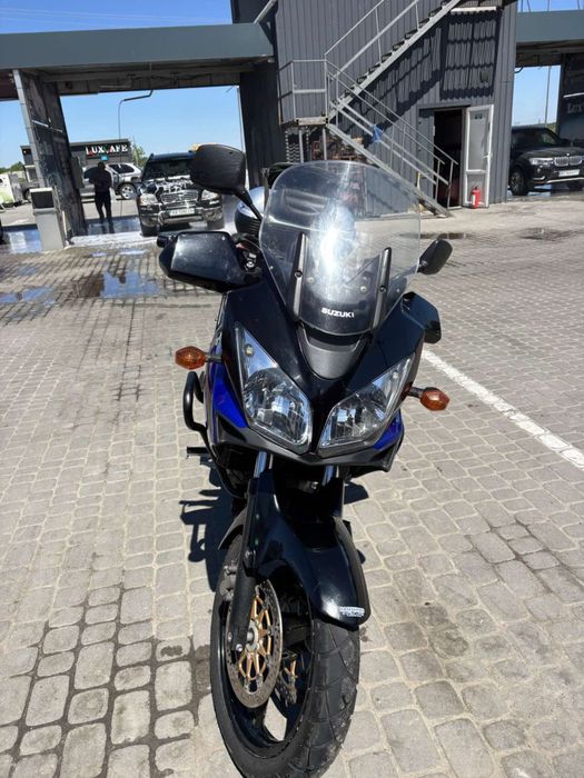 Suzuki V-Strom 650