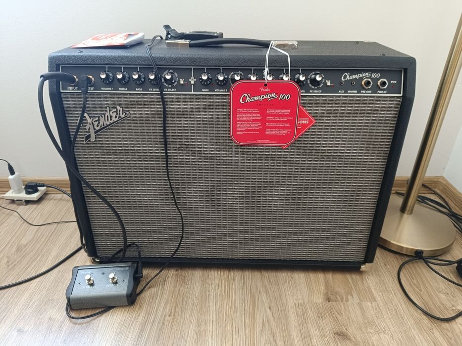 Wzmacniacz gitarowy Fender Champion 100W
