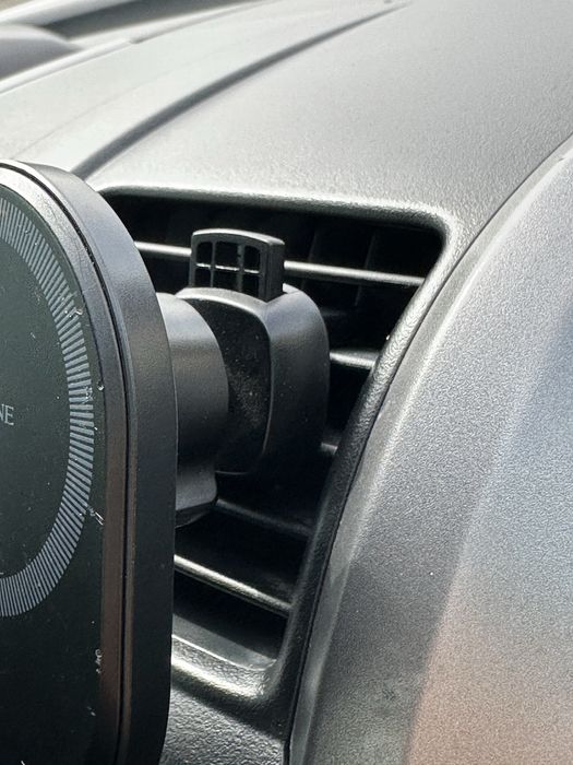 Магнітна зарядка тримач в авто