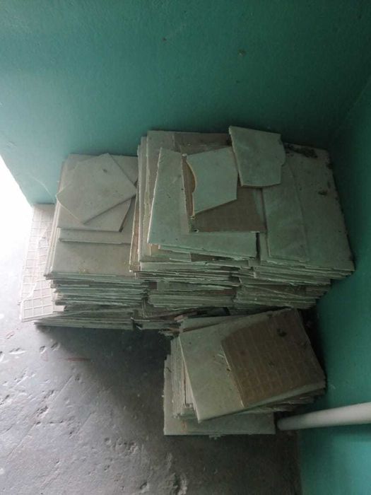 Плитка на стіну, б/у