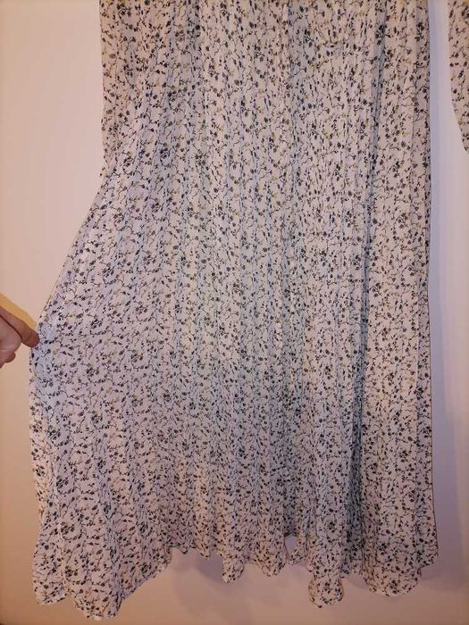 Ładna sukienka na lato