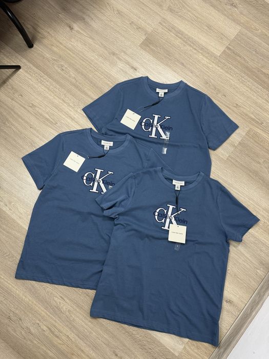 футболка calvin klein оригінал нова з біркою