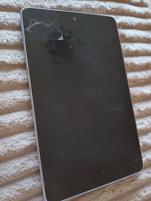 Планшет Google Asus nexus 7