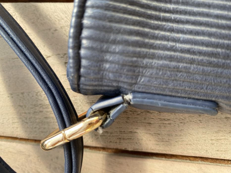 MONNARI torba damska listonoszka plisowany panel granatowa BAG1500-K01