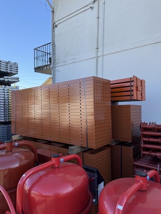 PILAR METÁLICO P/ COFRAGEM 2500X500