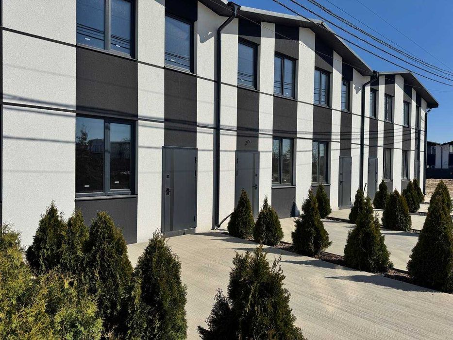 Таунхаус 52 м² Білогородка Власний дворик 11м2. Поруч укриття 20 хв метро Від забудовника без комісії Закрита територія Розтермінування