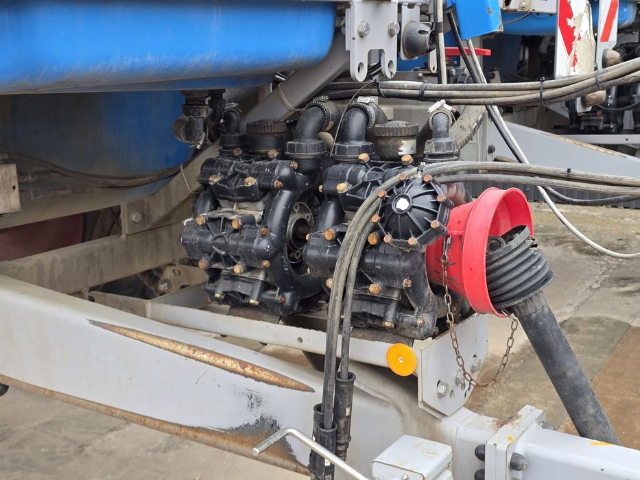 Оприскувач  lemken primus 45