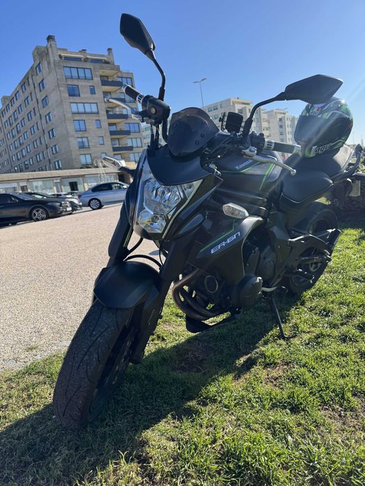 Kawasaki ER6N (650cc) como Nova, Ano 2016! Capacete AGV K5 de Oferta!