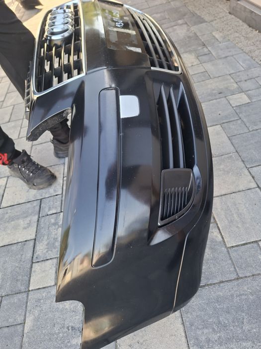 Audi a3 8p zderzak 03-05 przod przedni  czarny  lz9w mały grill