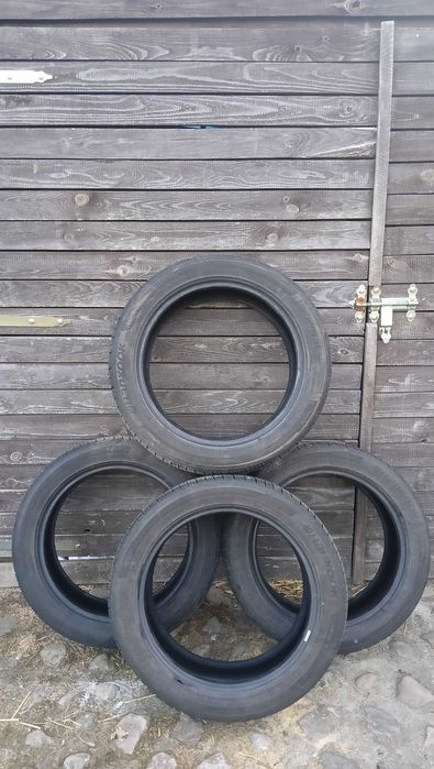 Opony letnie  235/50 r 19