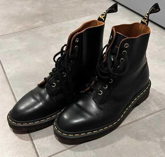 Martens Pascal czarne