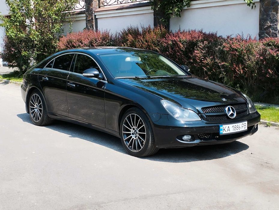 Mercedes Benz CLS w219 350 3.5 2007 v6 газ бензин чёрный Black