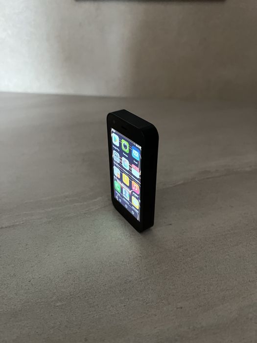 Міні смартфон Soyes A17i