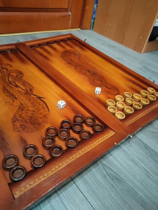 Игровой набор деревянные резные красивые нарды 60х56 см. Итк
