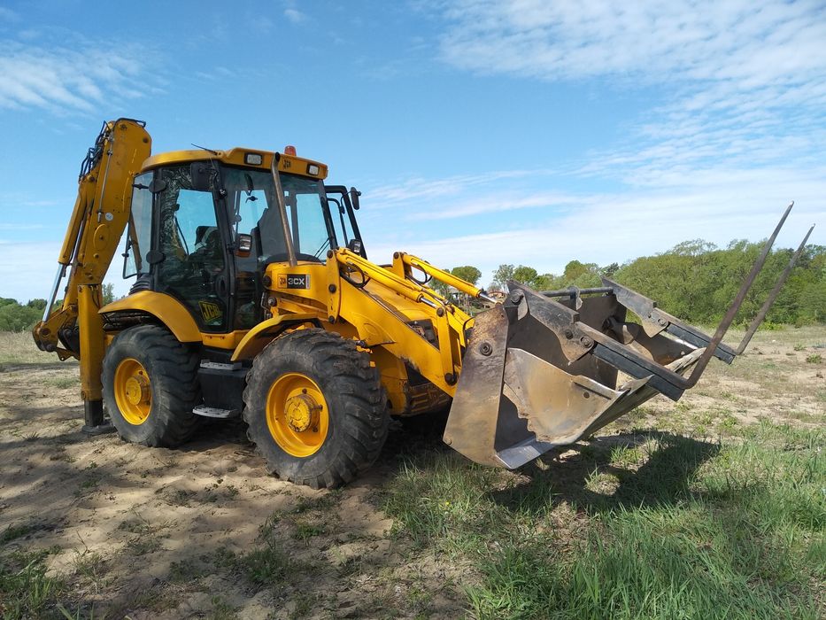 Usługi koparko-ładowarką, transport, roboty ziemne,piasek, żwir, gruz.