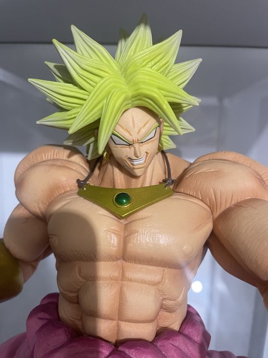 Figura do Broly Masterlise Dragon ball