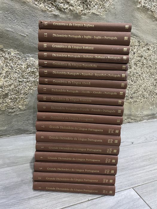 Coleção Dicionários _Grande Biblioteca Multilingue