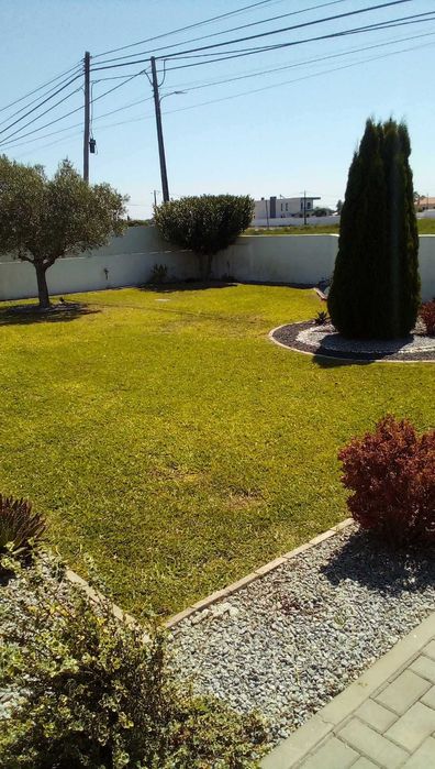 Manutençao de Jardins e espaços verdes