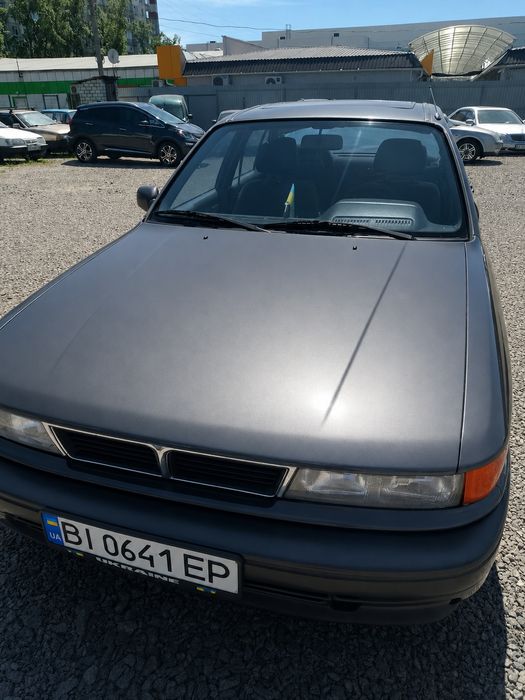 Mitsubishi Gallant