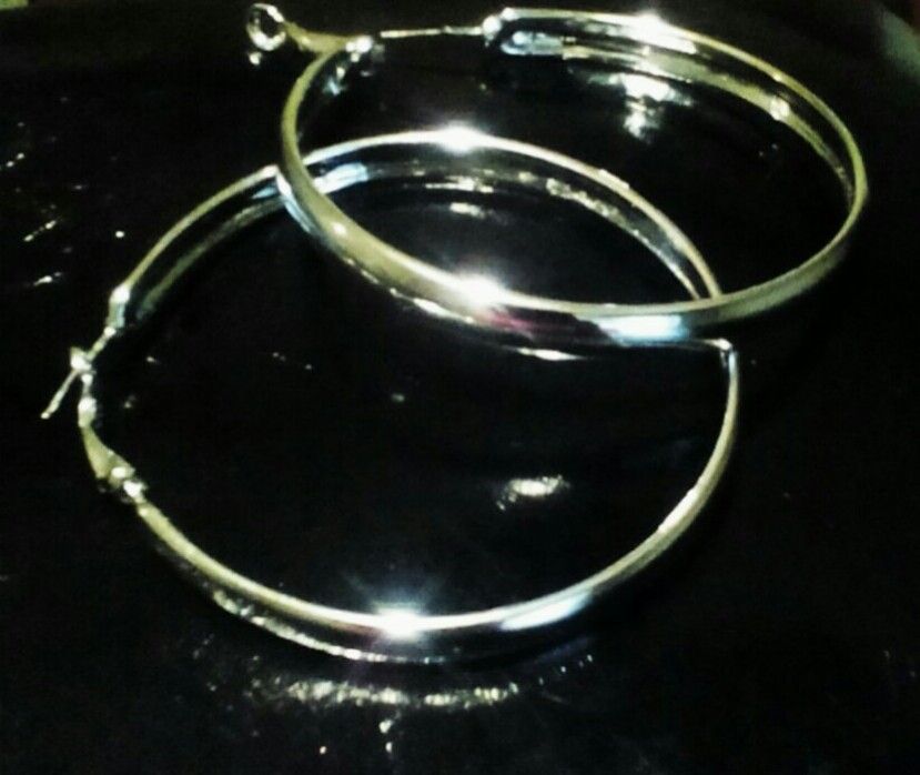 Браслеты бижутерия новые Iceberg fluid