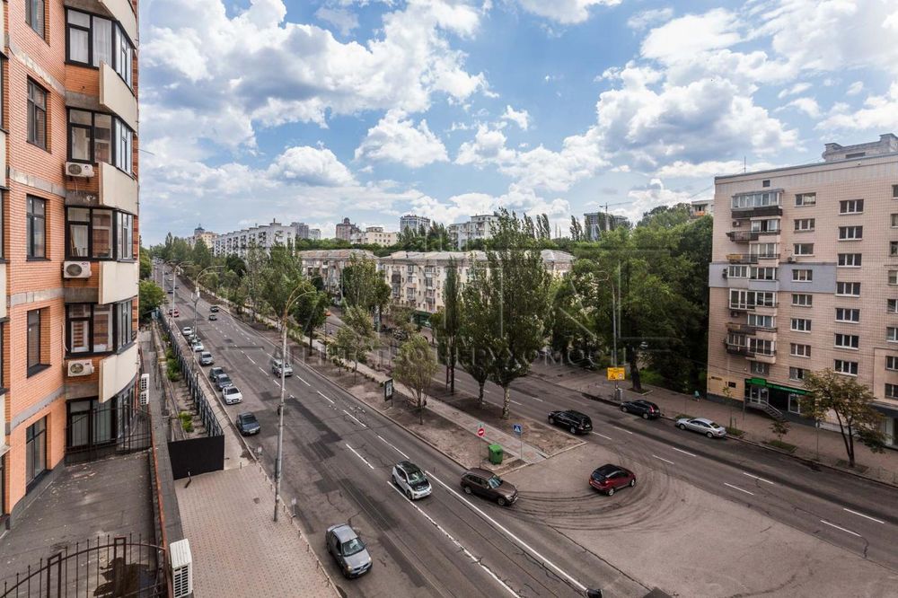 Аренда 2к квартиры, бул. Леси Украинки, Печерск