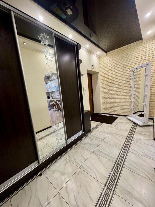 Оренда затишна 1-кімнатна квартира вул.Тлехаса Напроти Токіо