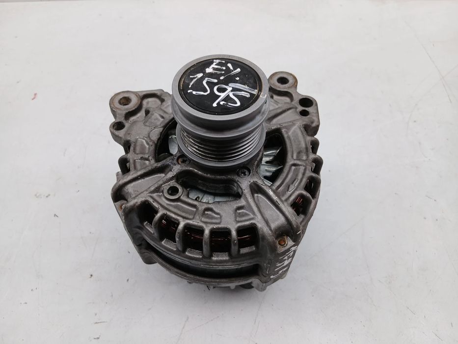 Alternador AUDI Q3 (F3B)
