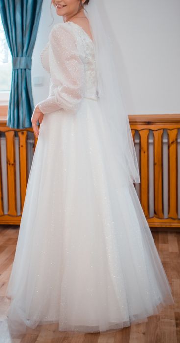 Suknia ślubna księżniczka/literka A