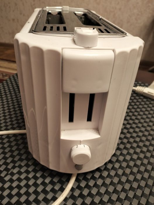 Тостер First. ( Австрия)