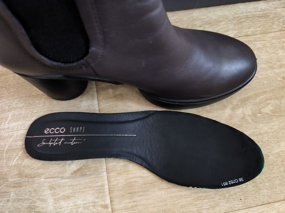 Buty Ecco Shape Sculpted  Motion 55, rozmiar 38, dł. 25,1 cm