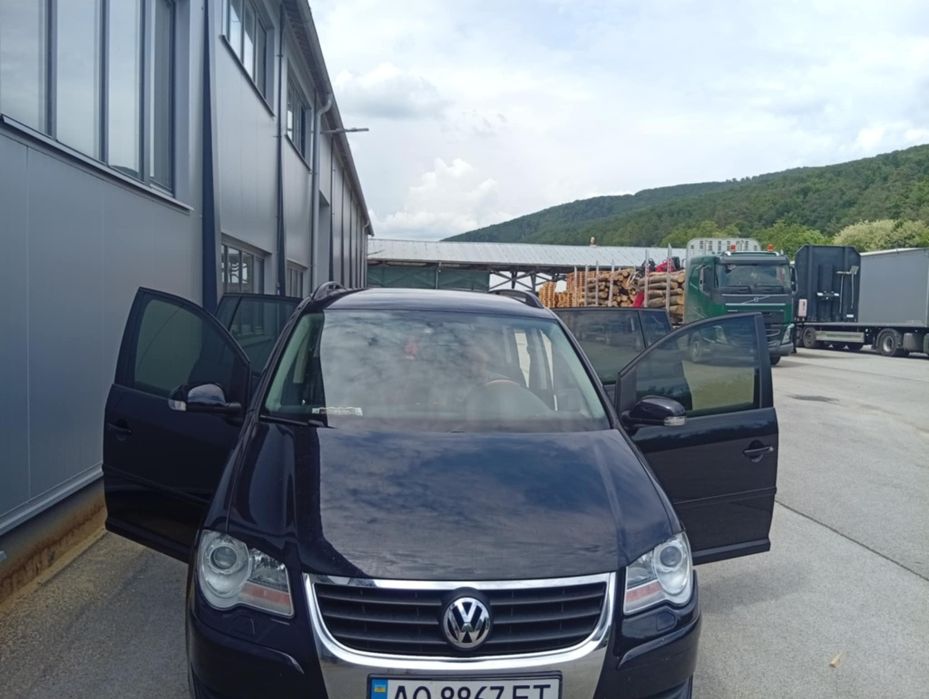 Volkswagen Touran, 2008
