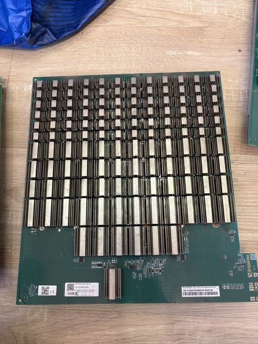 Плата 126 чипов хешборд / hashboard Antminer S19j Pro BHB42601 рабочие