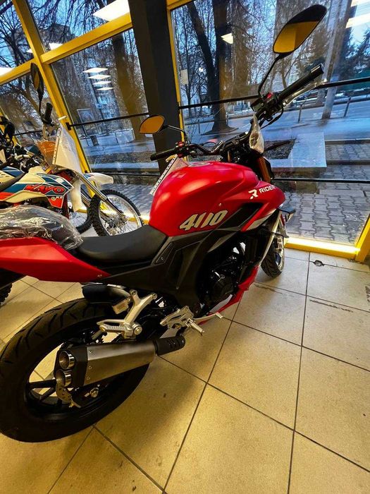 RIDER Dukati V4 400