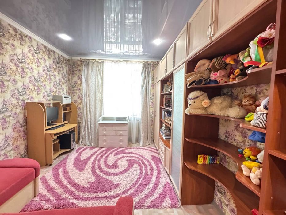 Продам 3х ком в центре ул.Мира