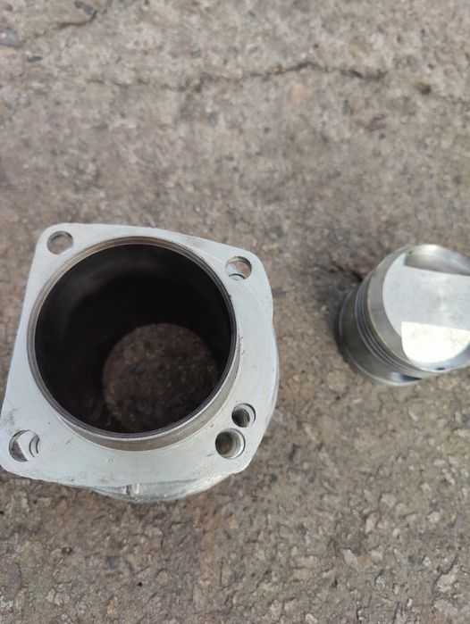 Поршнева до мотоцикла МТ Дніпро