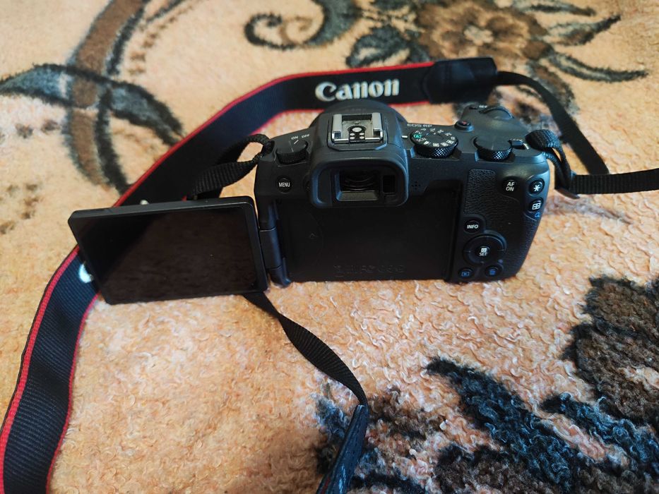 Câmera Canon EOS RP